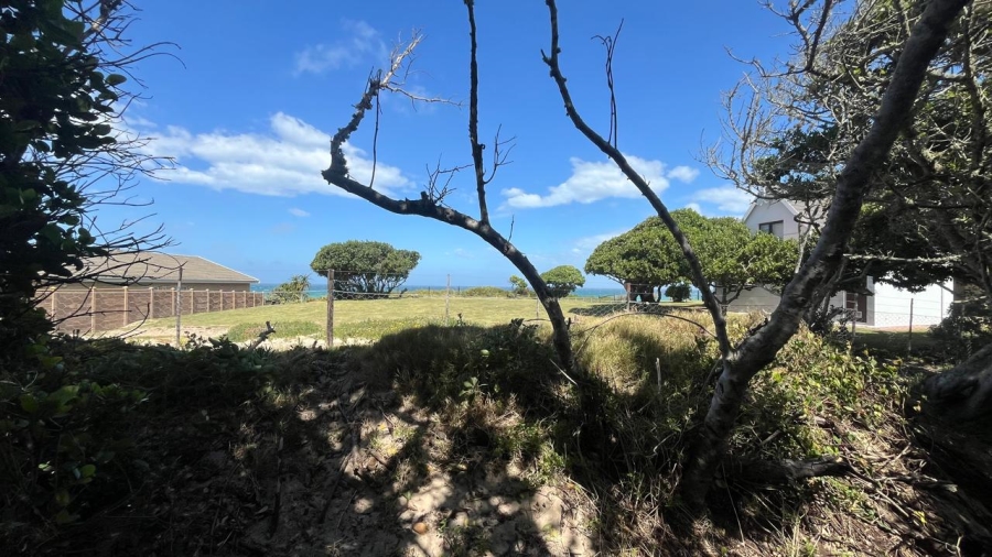 Commercial Property for Sale in Paradise Beach Eastern Cape